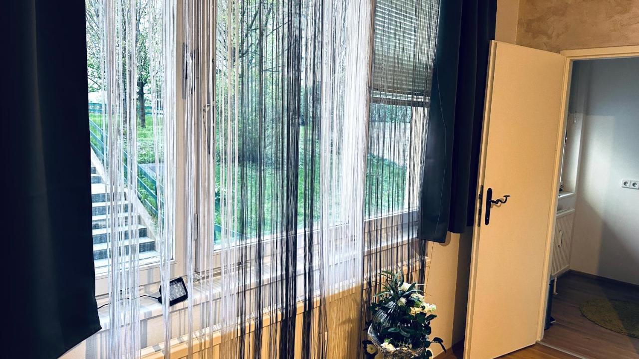 12-Fratelli Apartments Schloss Schonbrunn 10 To City Wien Ngoại thất bức ảnh